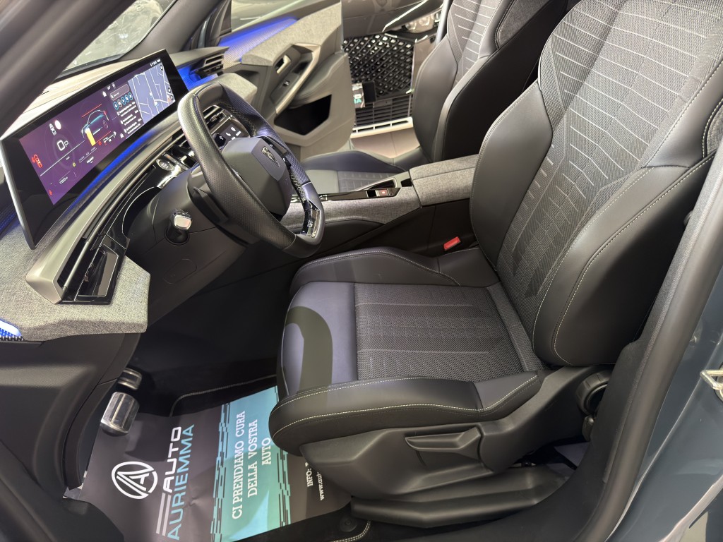 PEUGEOT 3008 1200 HYBRID 145 CV GT EDCS6